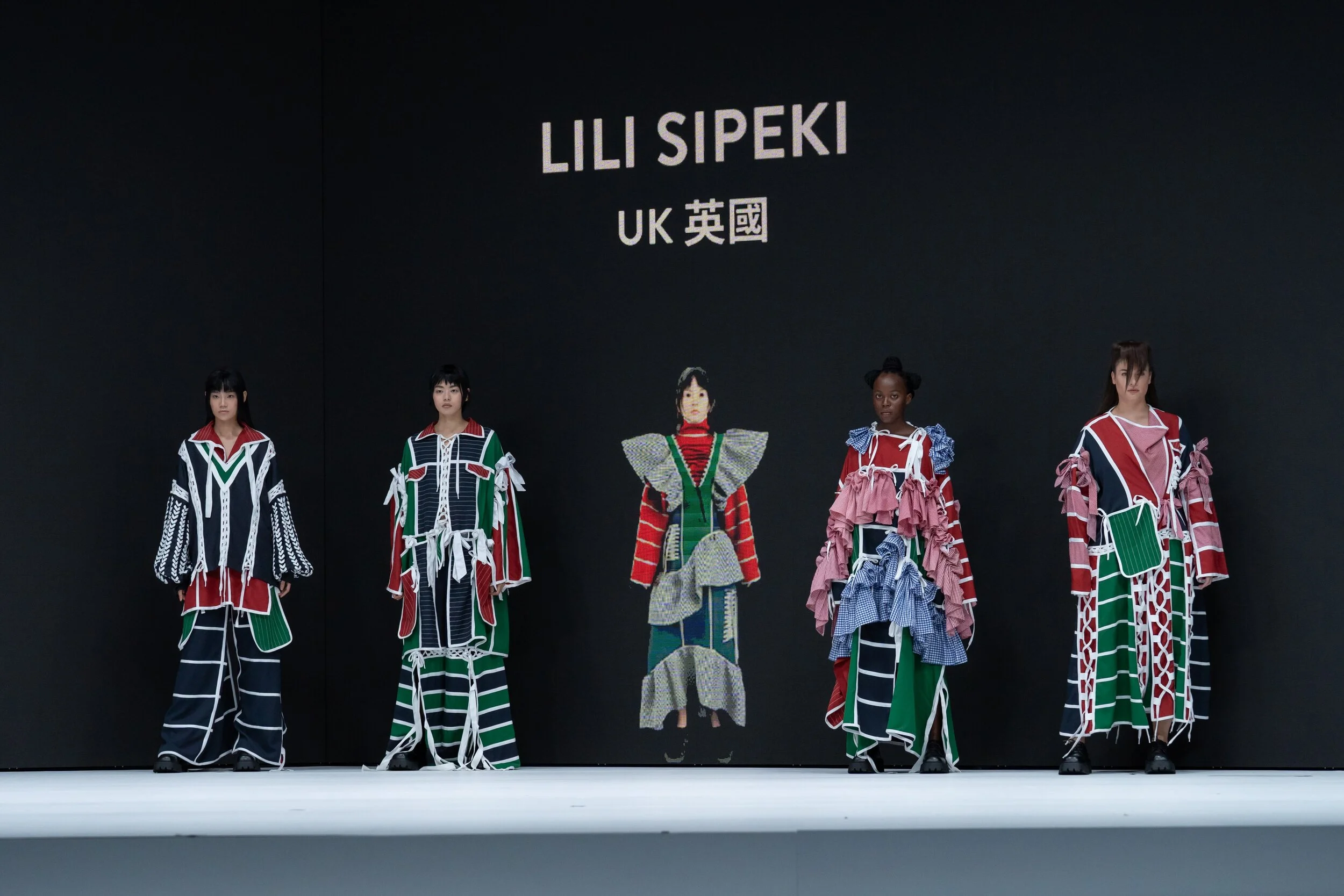 2021 LILI SIPEKI — Redress Design Award